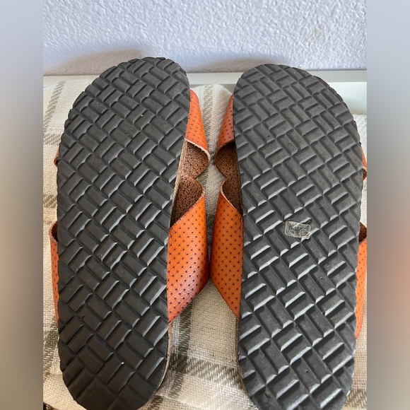 American Eagle Outfitters Sandals - Picture 2 of 3